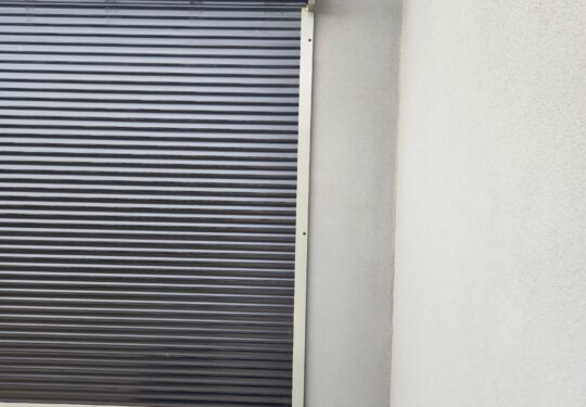 Rolling shutter repair