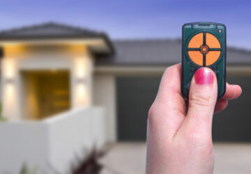 how to reset a garage door remote